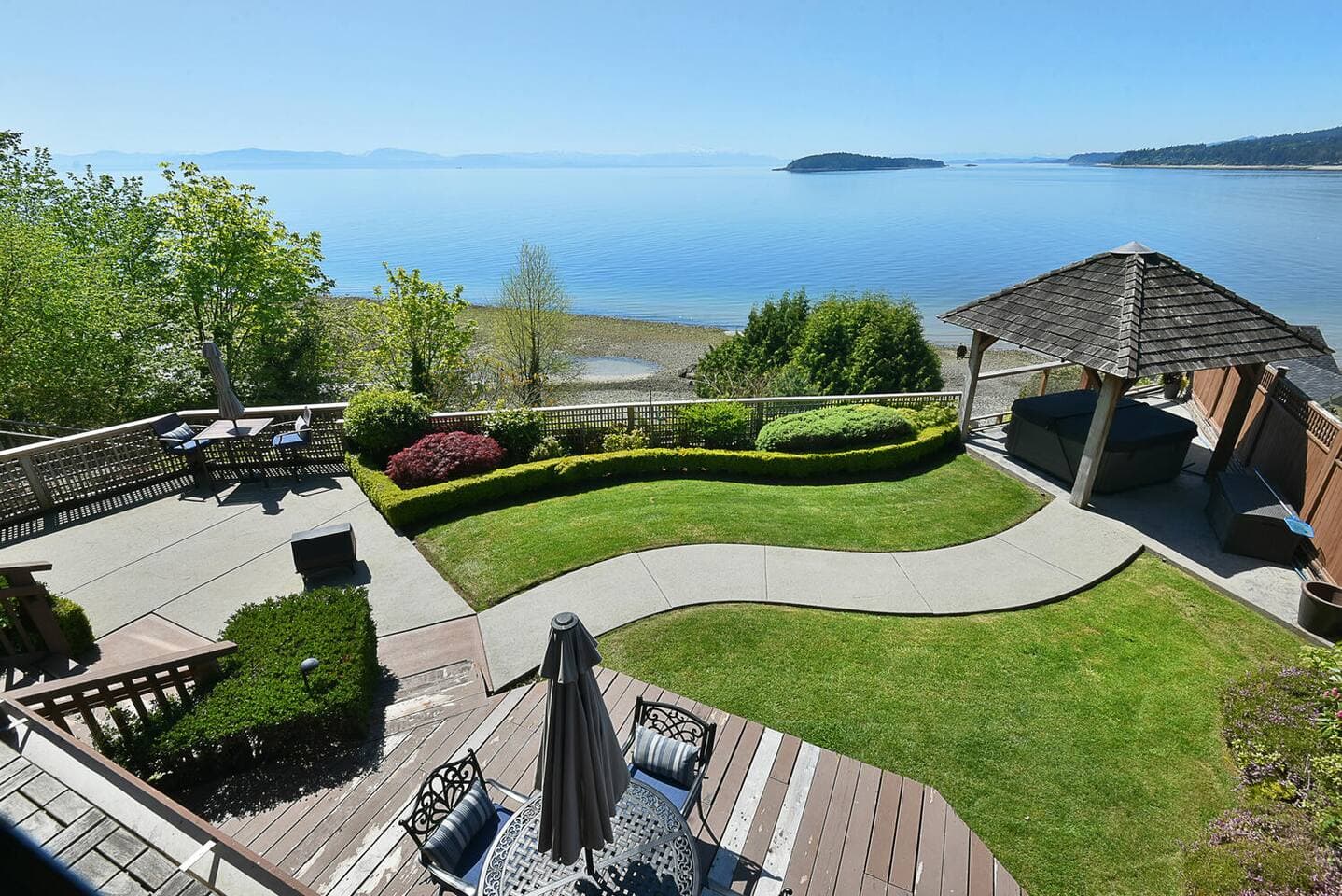 Suite View of Garden