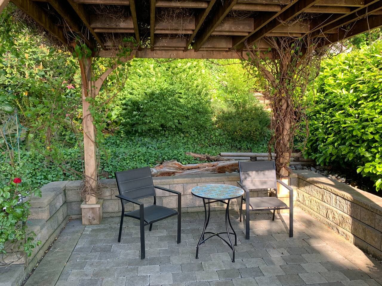 Pergola Seating