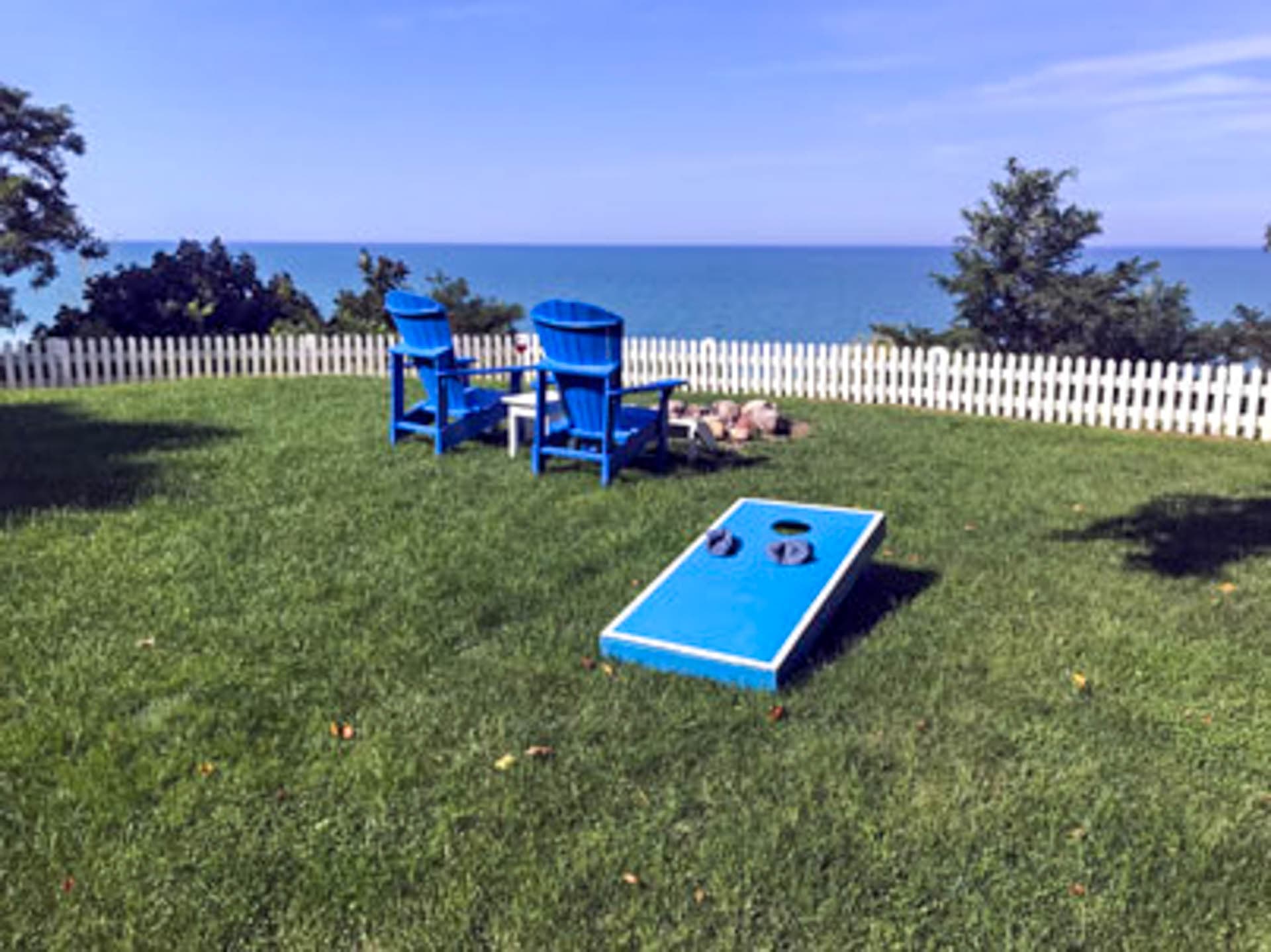 Play a game with a View