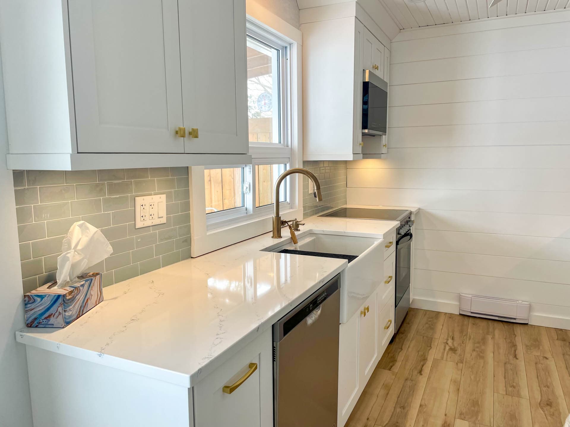 Modern bright kitchen