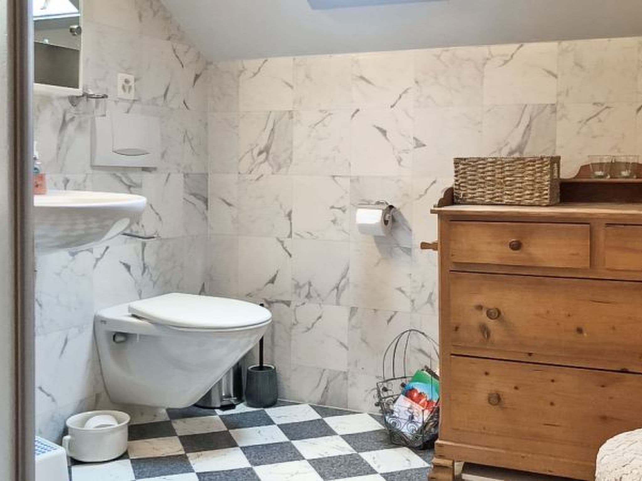 Bathroom / Wellness