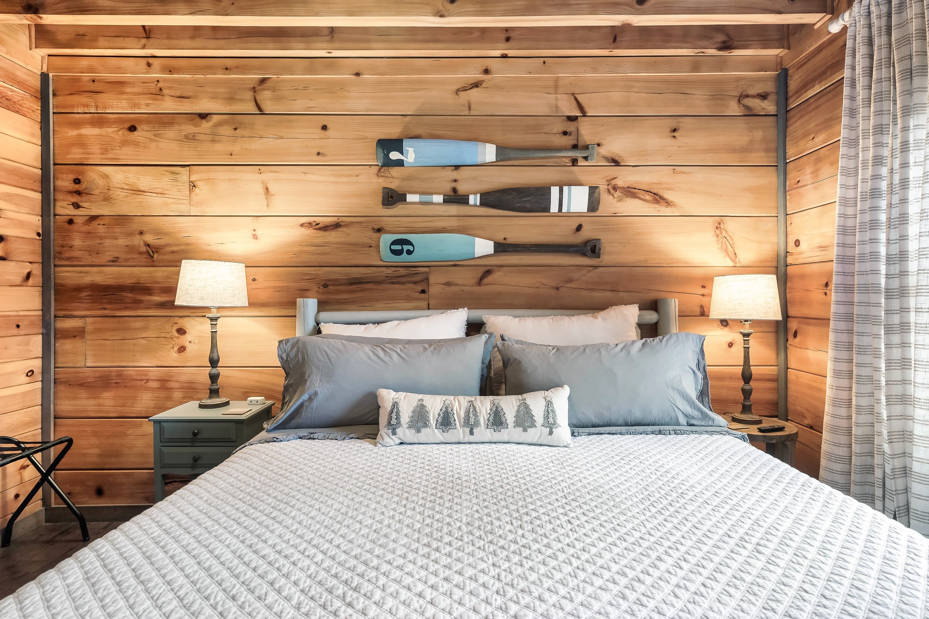 King bedroom with private ensuite and cabin character