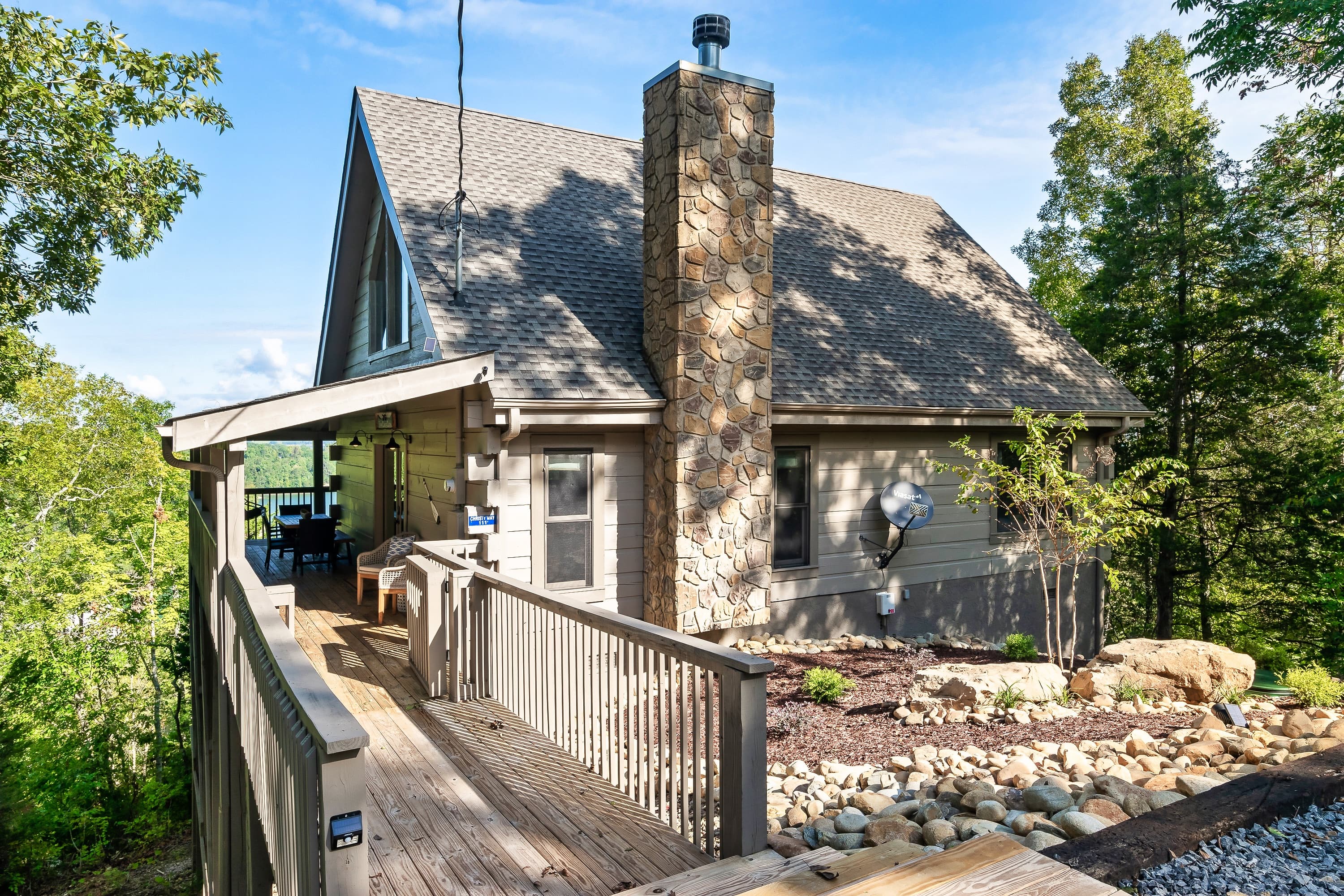 From first glance to final goodbye, Tippy Canoe Cabin feels like home.