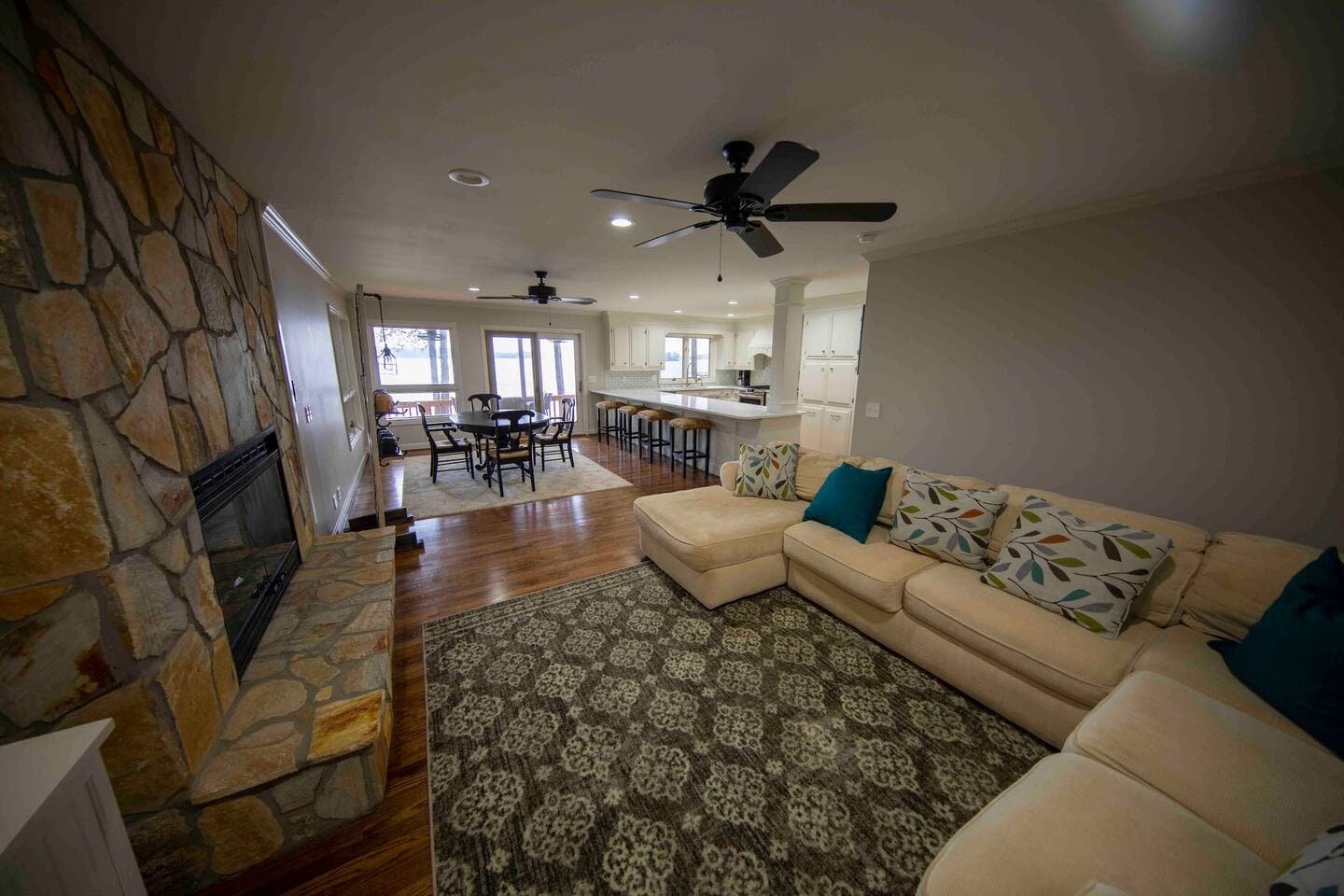 Cozy TV and fireplace living room.