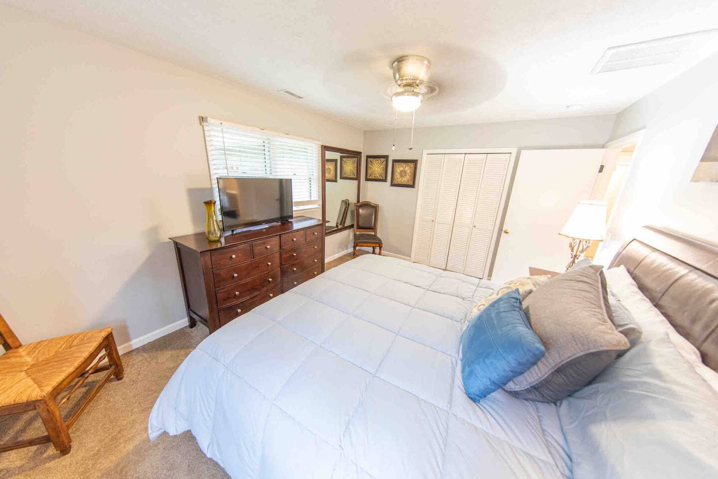 Main Floor- Bedroom 2- King