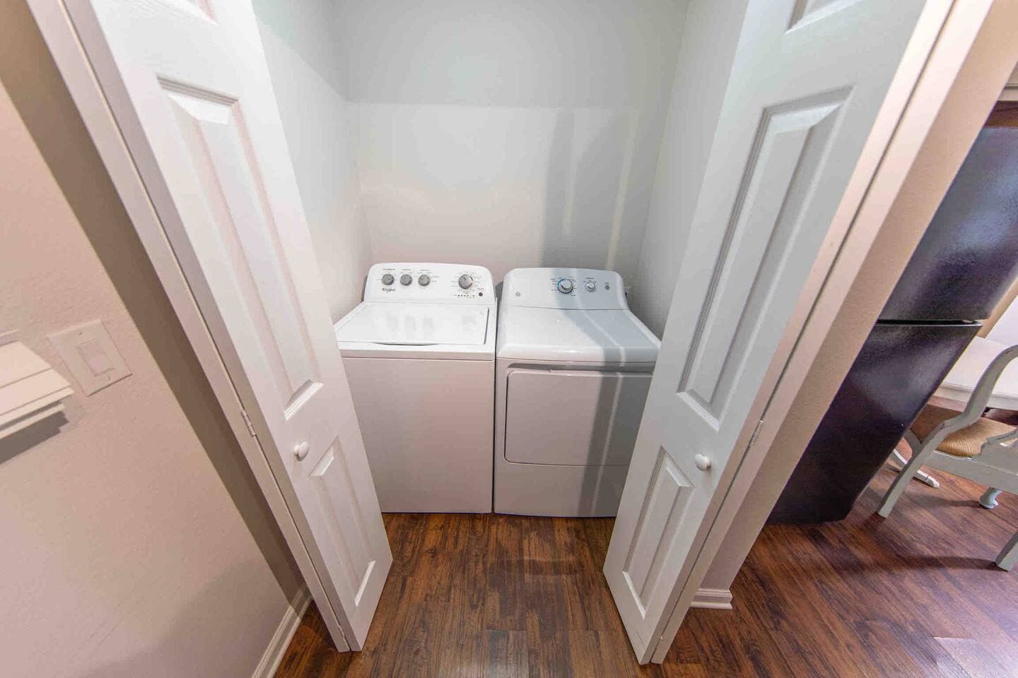 apartment laundry