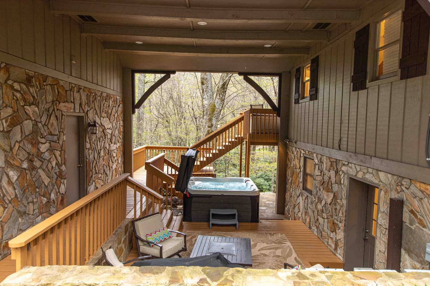 downstairs separate living entrance (also accessible from stairs inside).