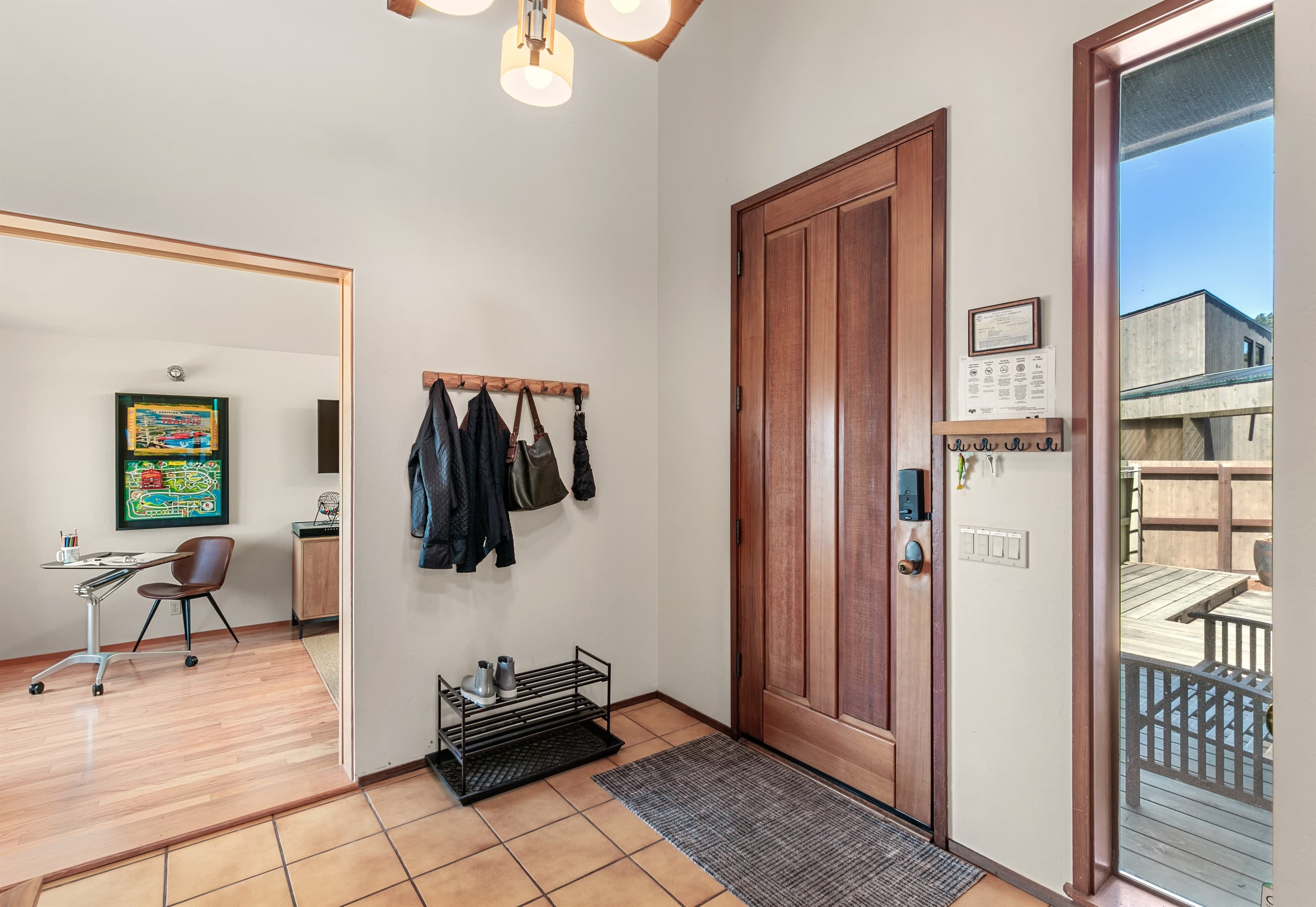 Entry with coat hooks and shoe rack