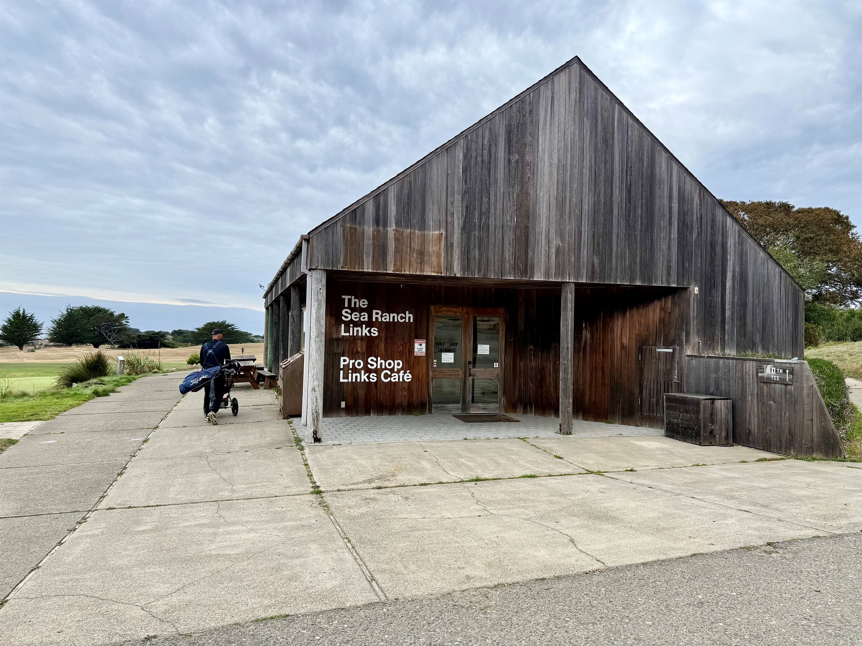 Sea Ranch Golf Links- Just 5 mins away.