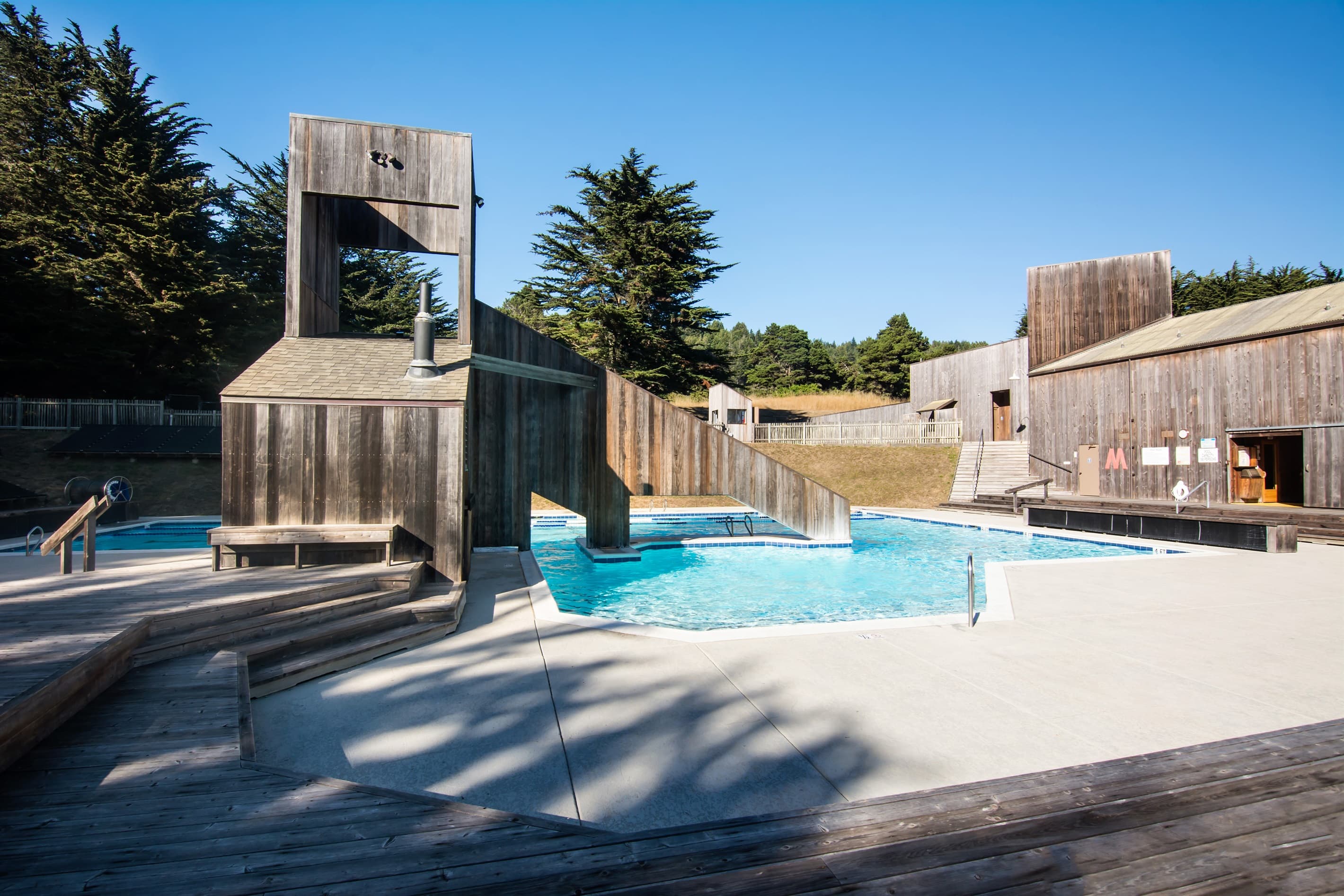 Ohlson Recreation Center -Guests have access to community pools, saunas, and tennis courts