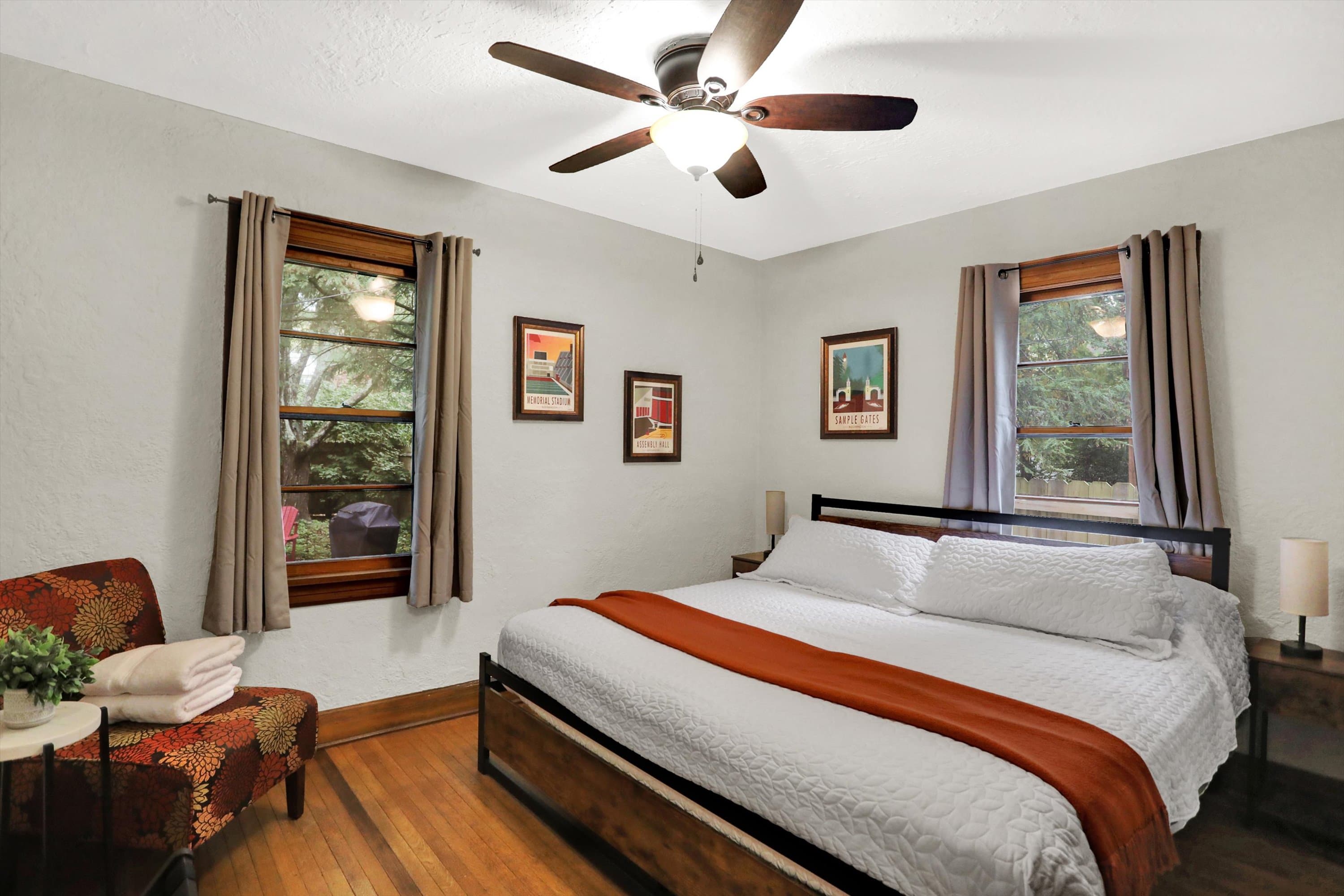 Cozy King-sized bed 