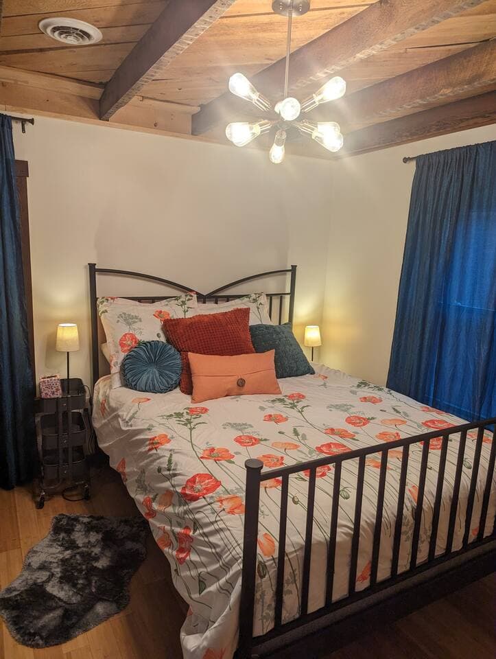 Luxurious queen sized bed