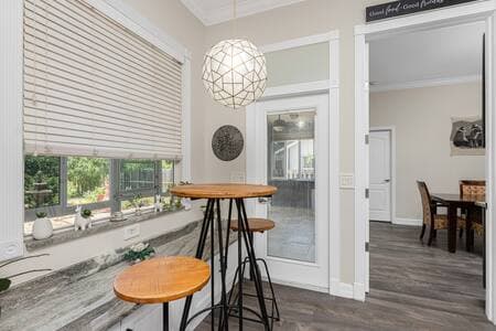 Have a snack in this sunny breakfast nook.