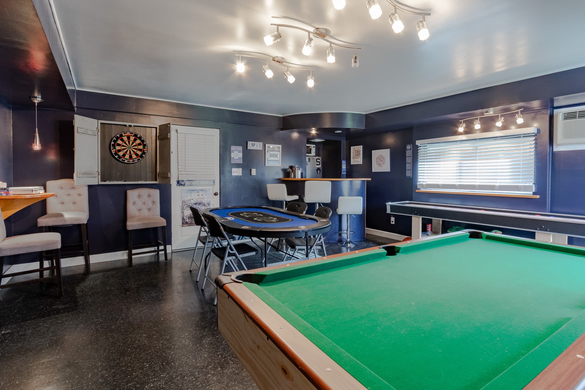 Game room 2