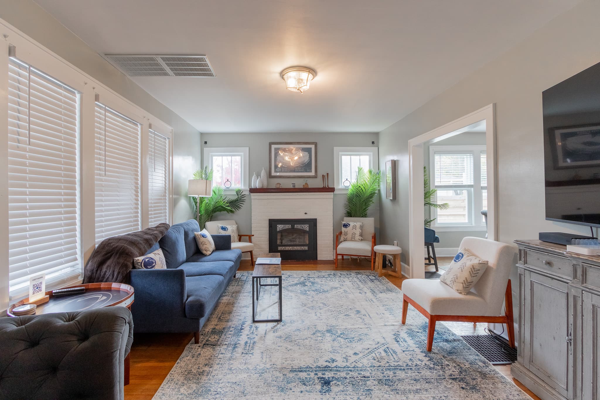 Living room 1