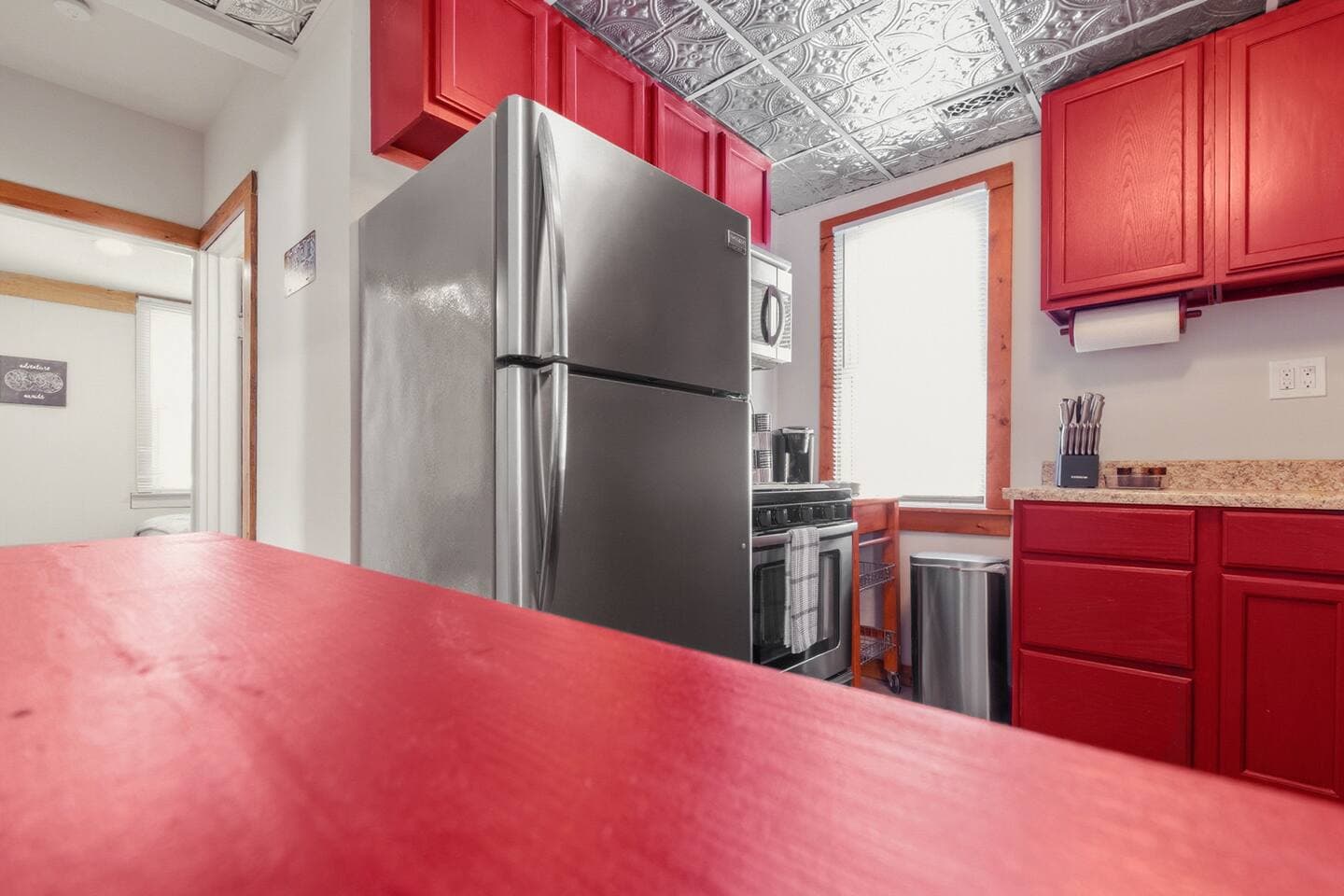 The ample counterspace will allow you to make a culinary masterpiece