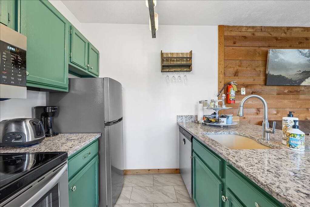 The kitchen has everything you will need for a nice meal 