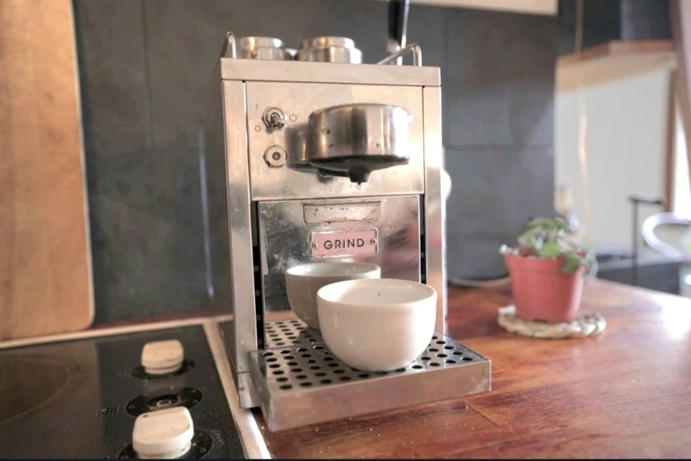 Start your morning with a fresh brew from our Nespresso grind machine with complimentary pods provided