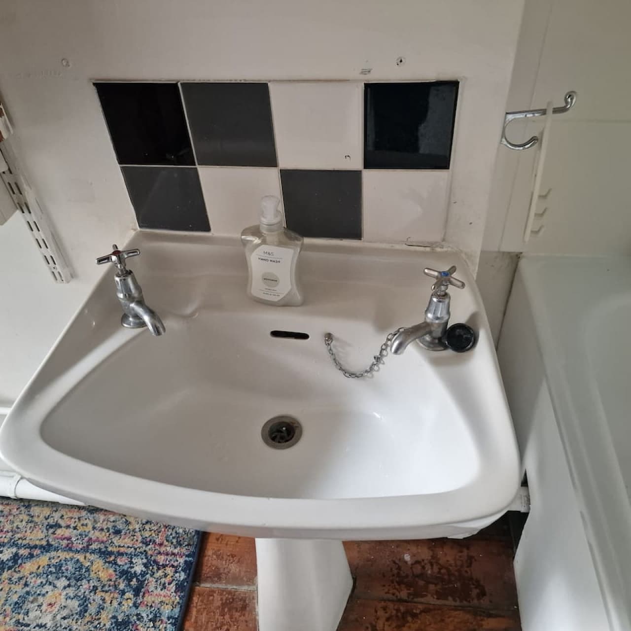 Gallery Image 13