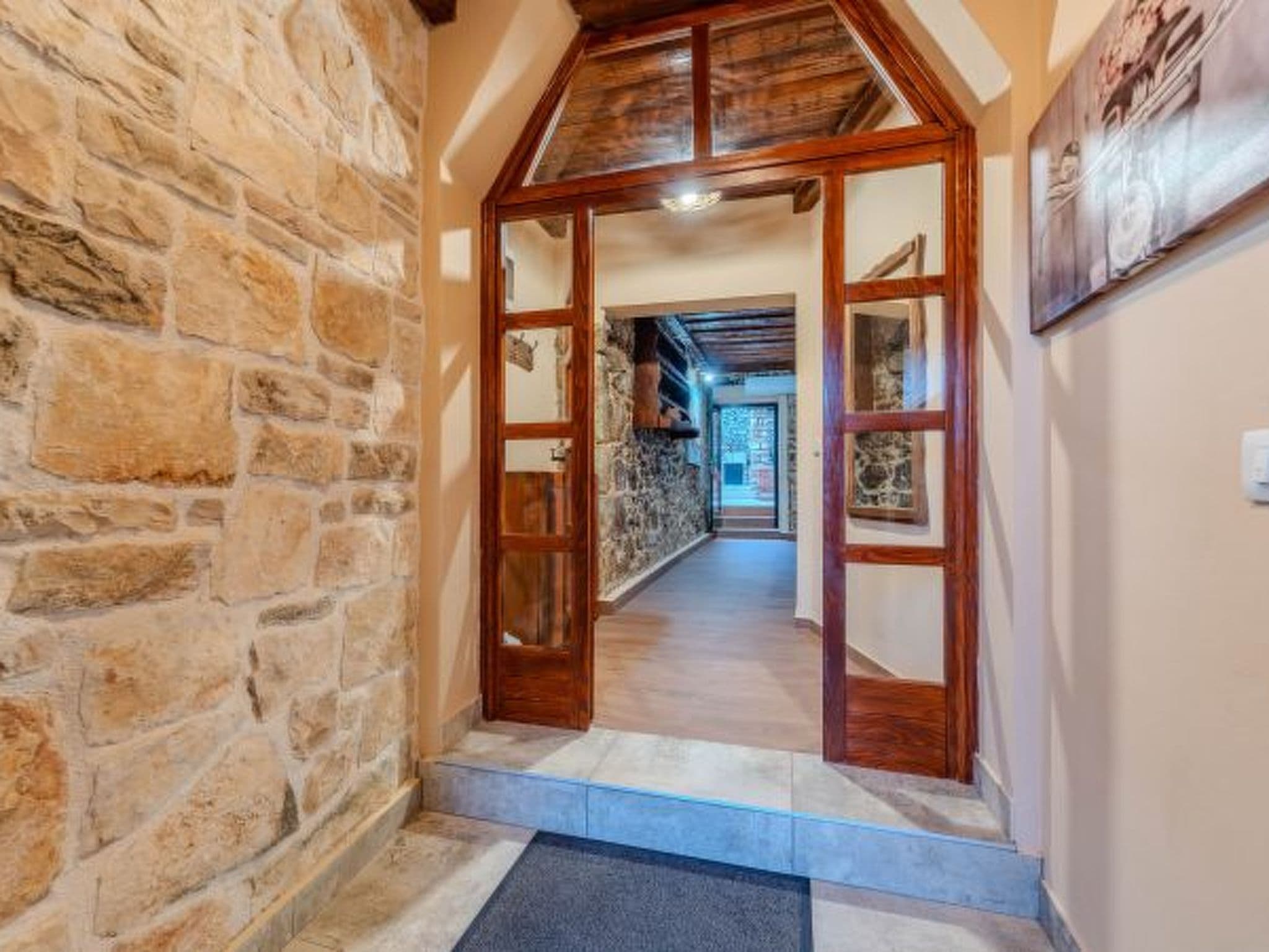Gallery Image 53