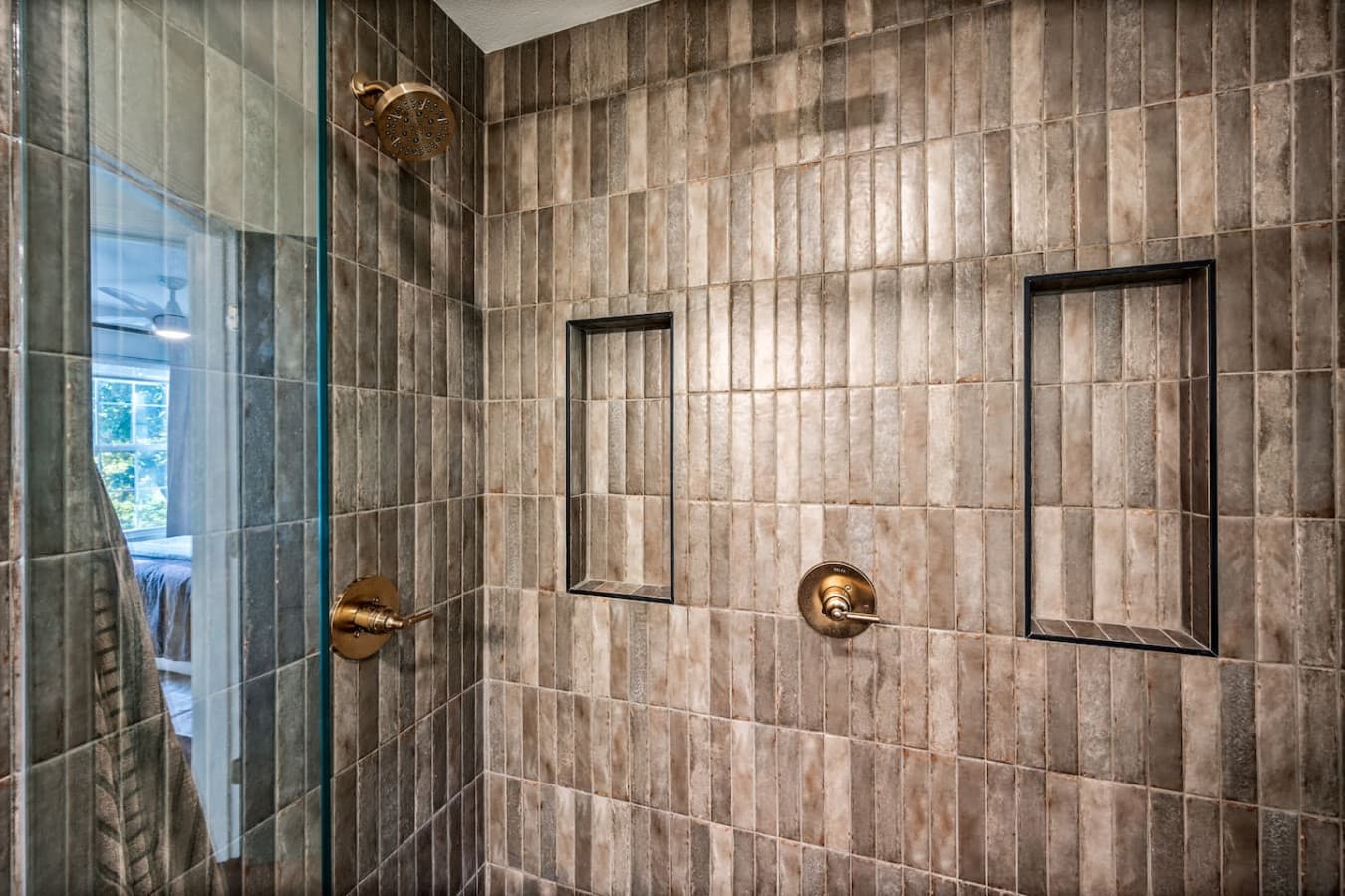 The combination of modern design and serene simplicity makes this bathroom a true retreat within the home.