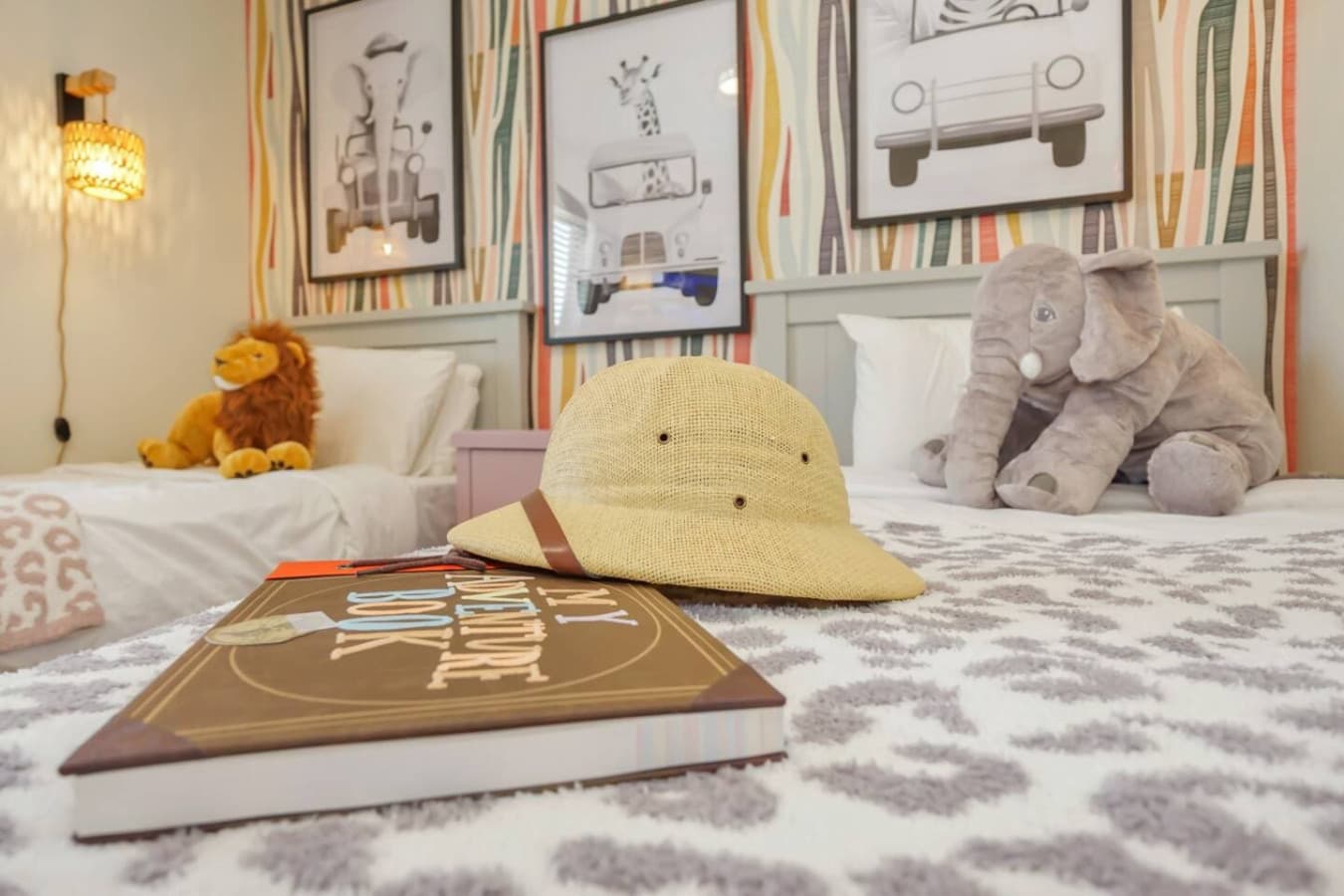 2 Twin Beds - Animal Kingdom theme