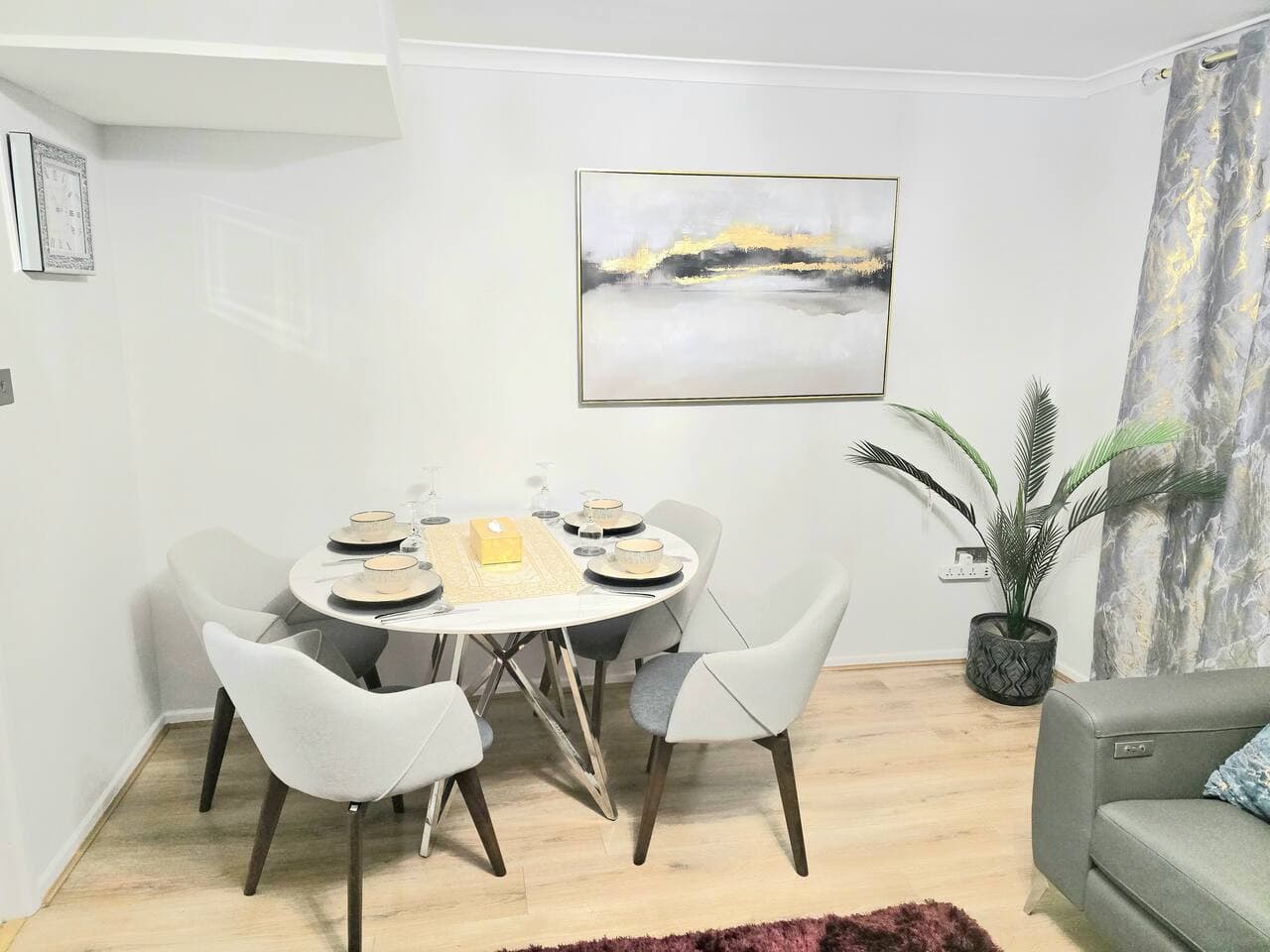 Gallery Image 30
