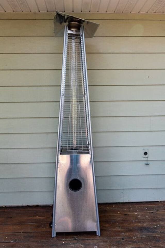 Outdoor heater to enjoy cool evening enjoying on the deck.