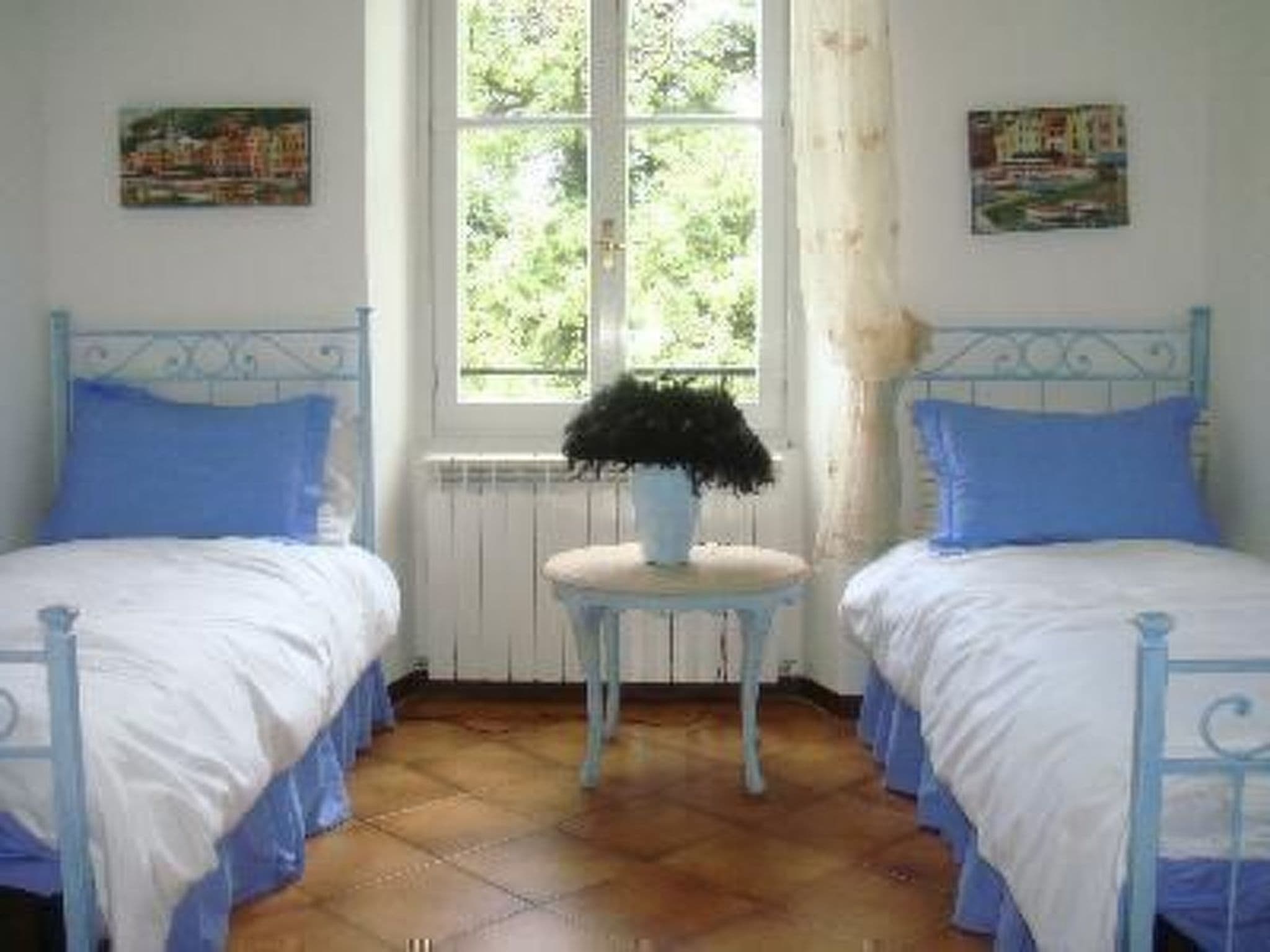 Gallery Image 14
