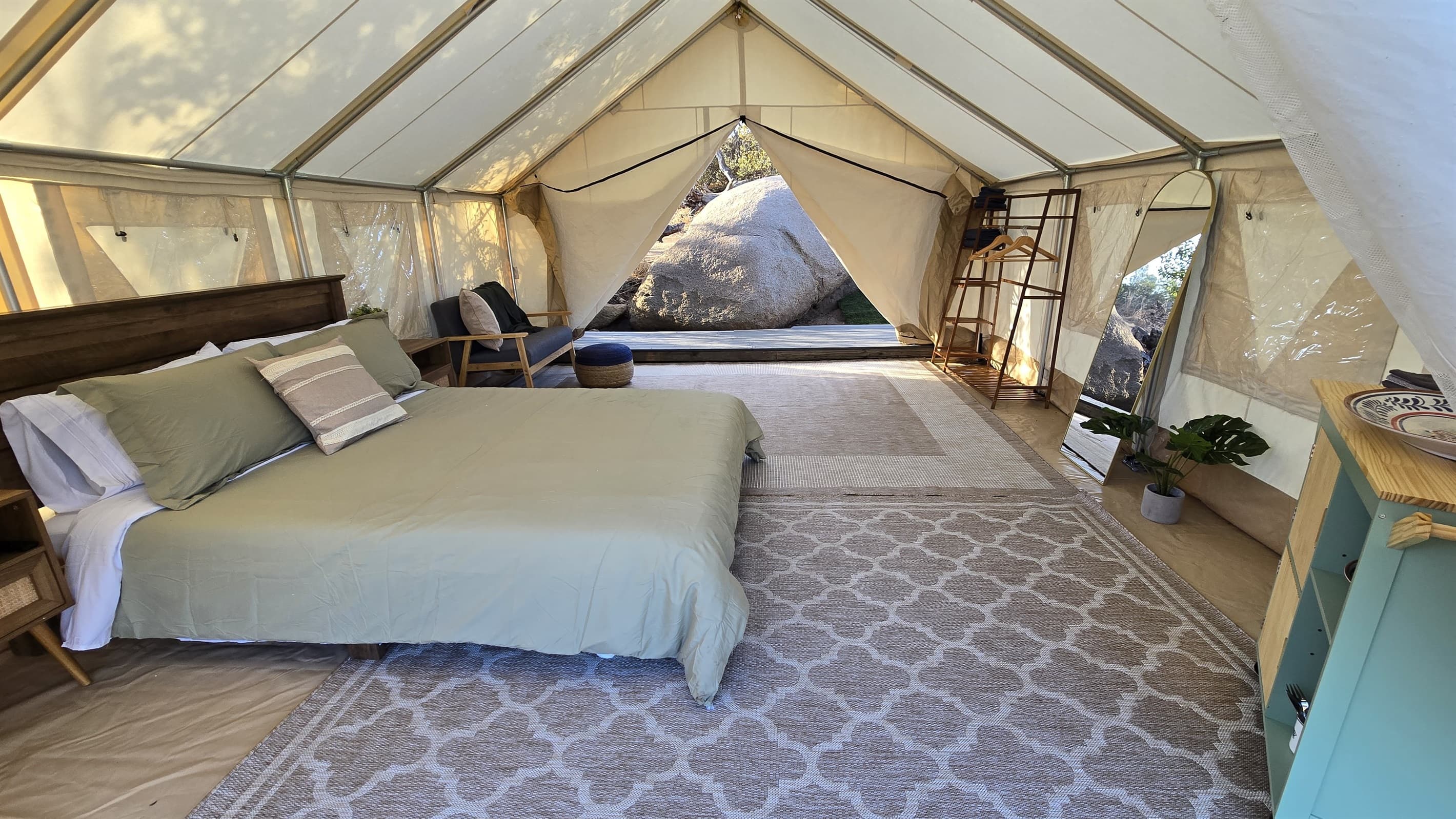 Comfortable queen size bed with a view