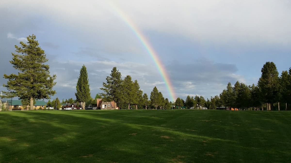 The beautiful Island Park Golf Course is right behind the property.
