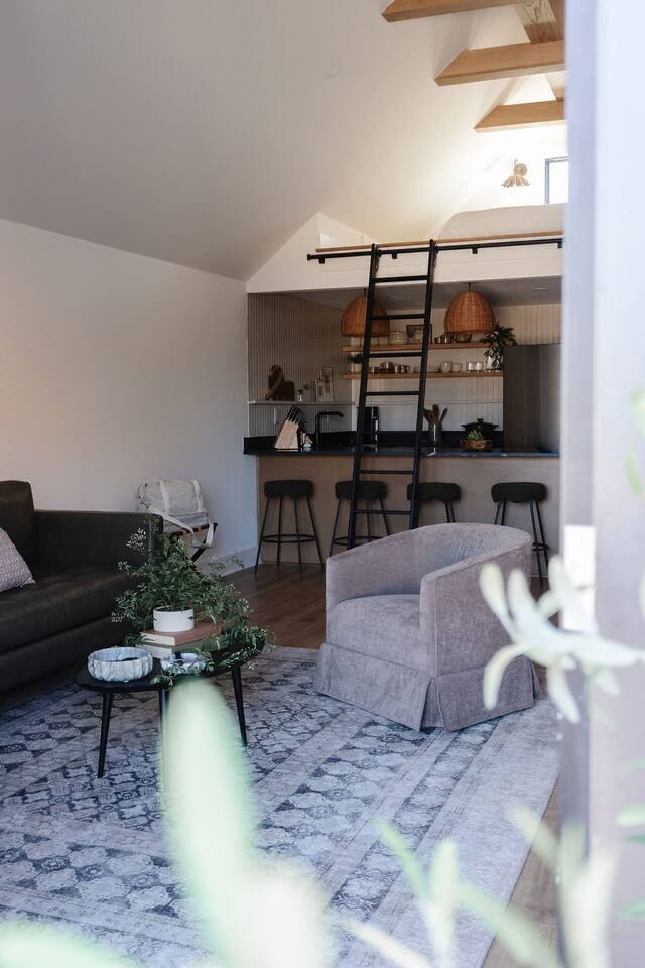 Gallery Image 14