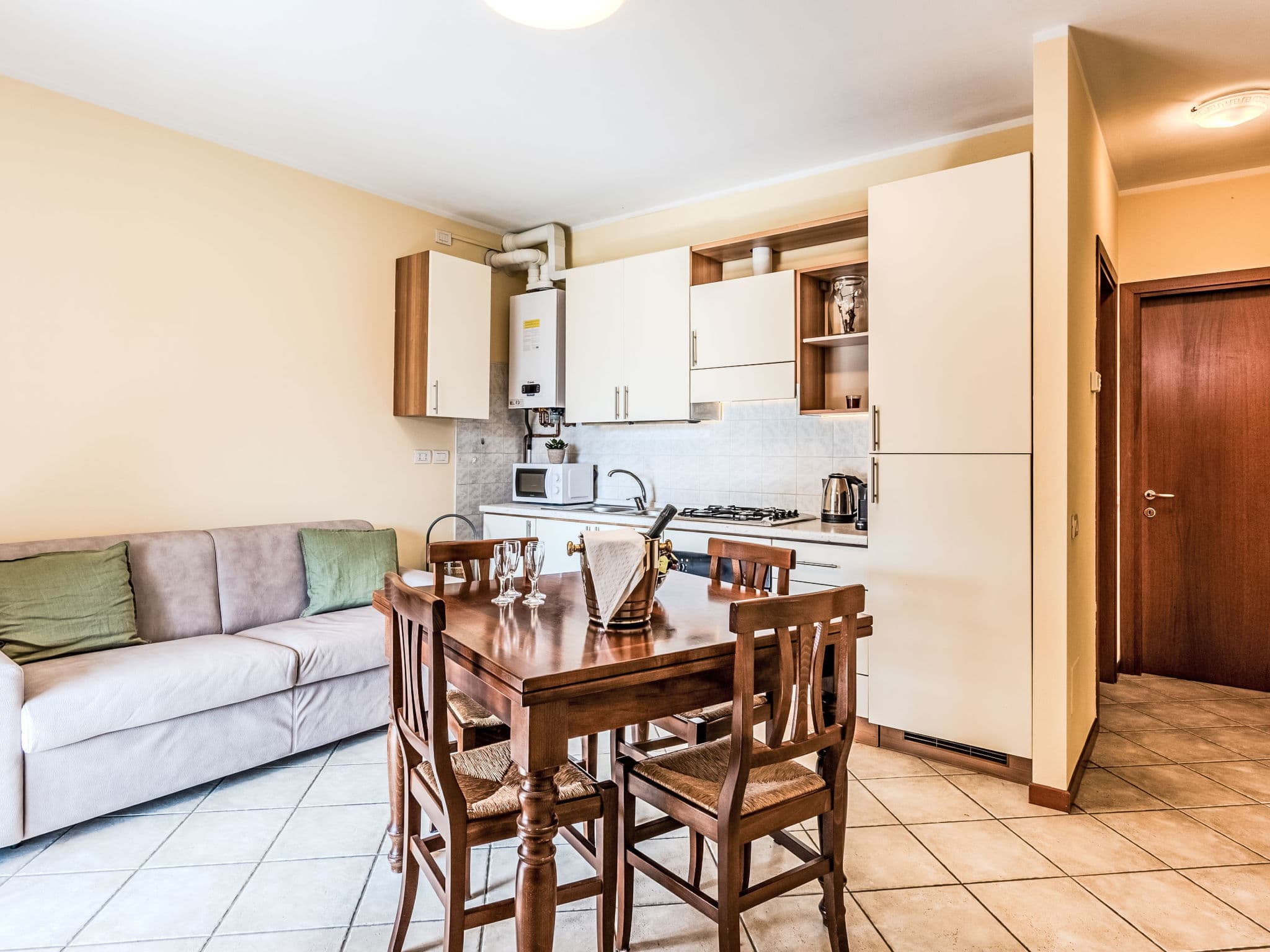 Kitchen / Dining Room