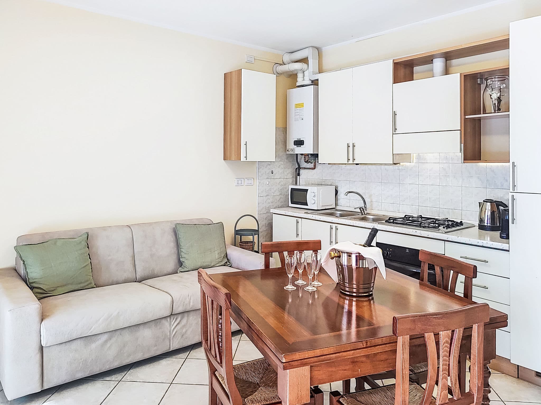 Kitchen / Dining Room