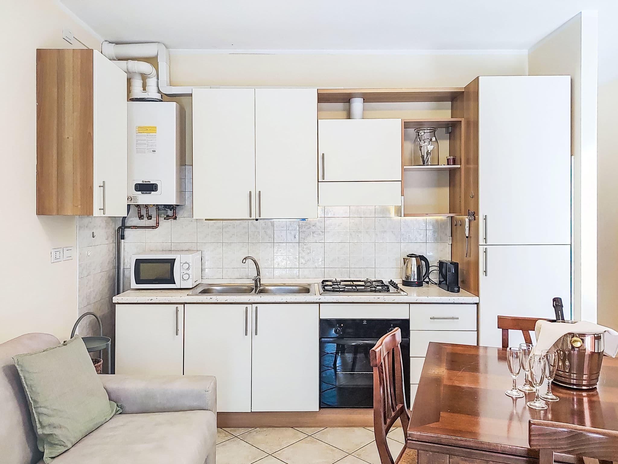 Kitchen / Dining Room