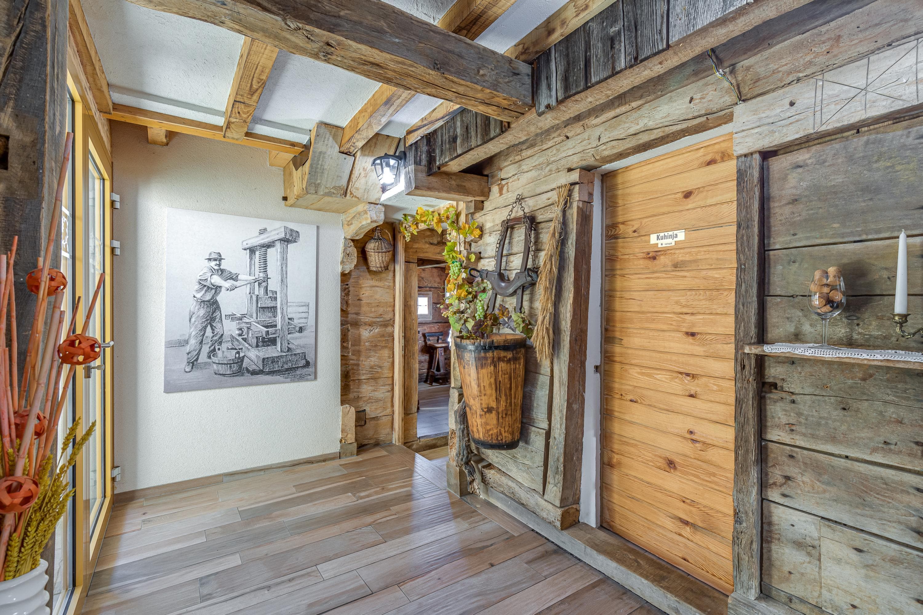 Gallery Image 19