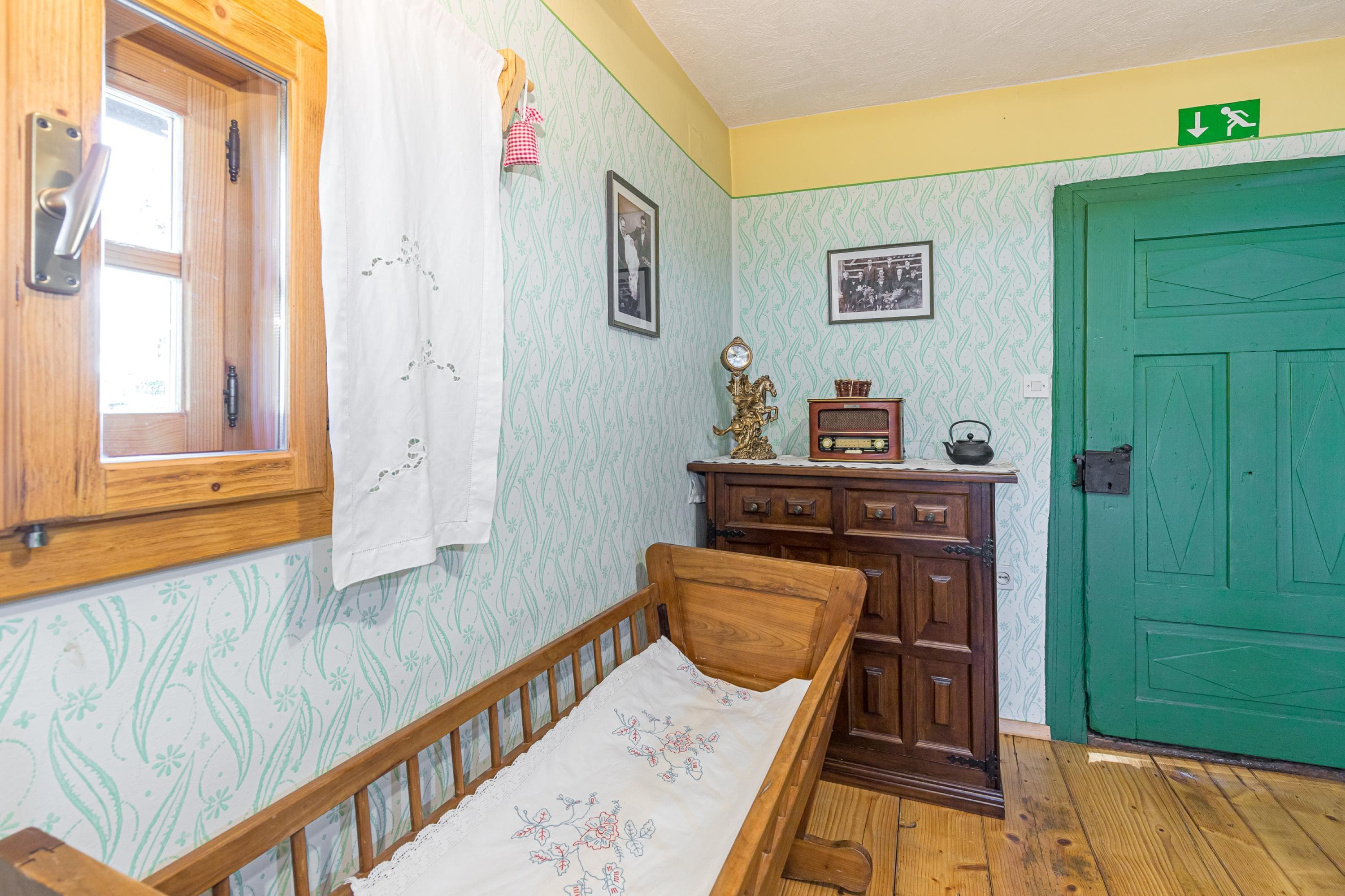 Gallery Image 9