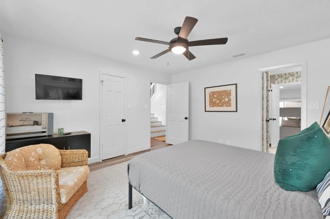 Gallery Image 11