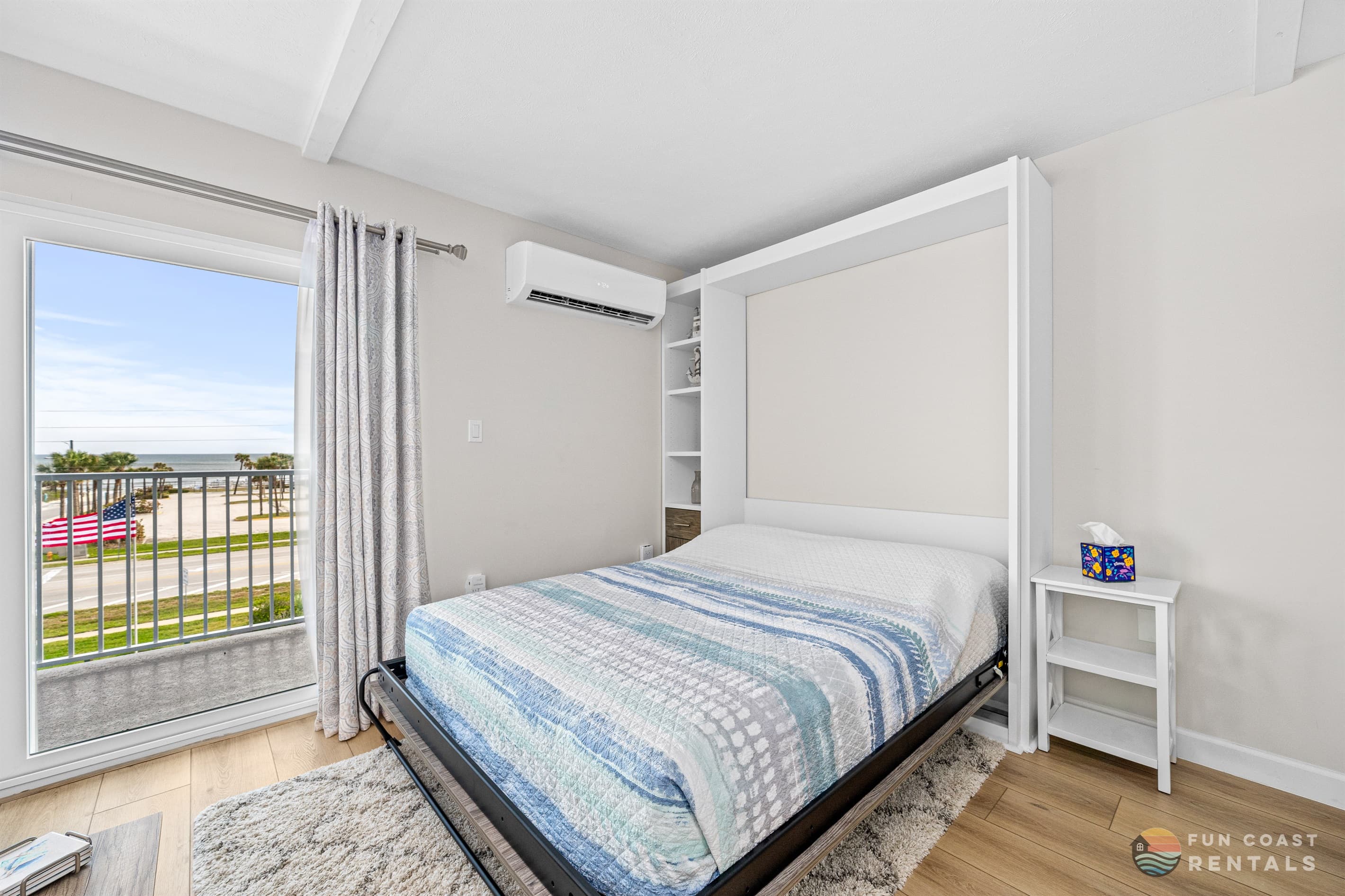 Queen Pull-Down Murphy Bed