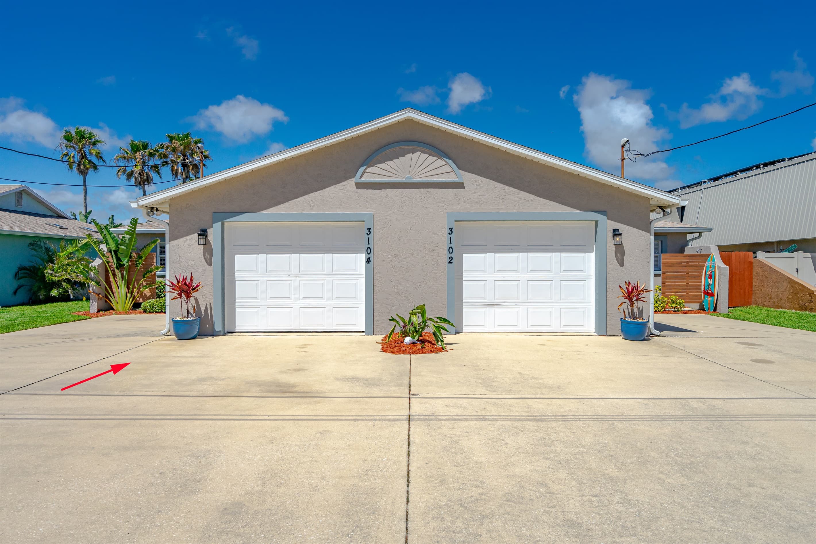 Single Car Garage (Left)