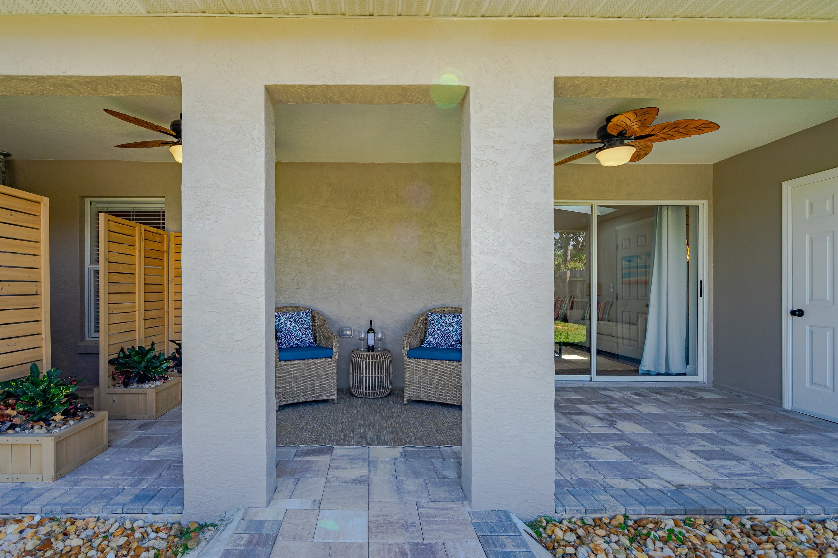 Rear Lanai w/ Inviting Seating Area
