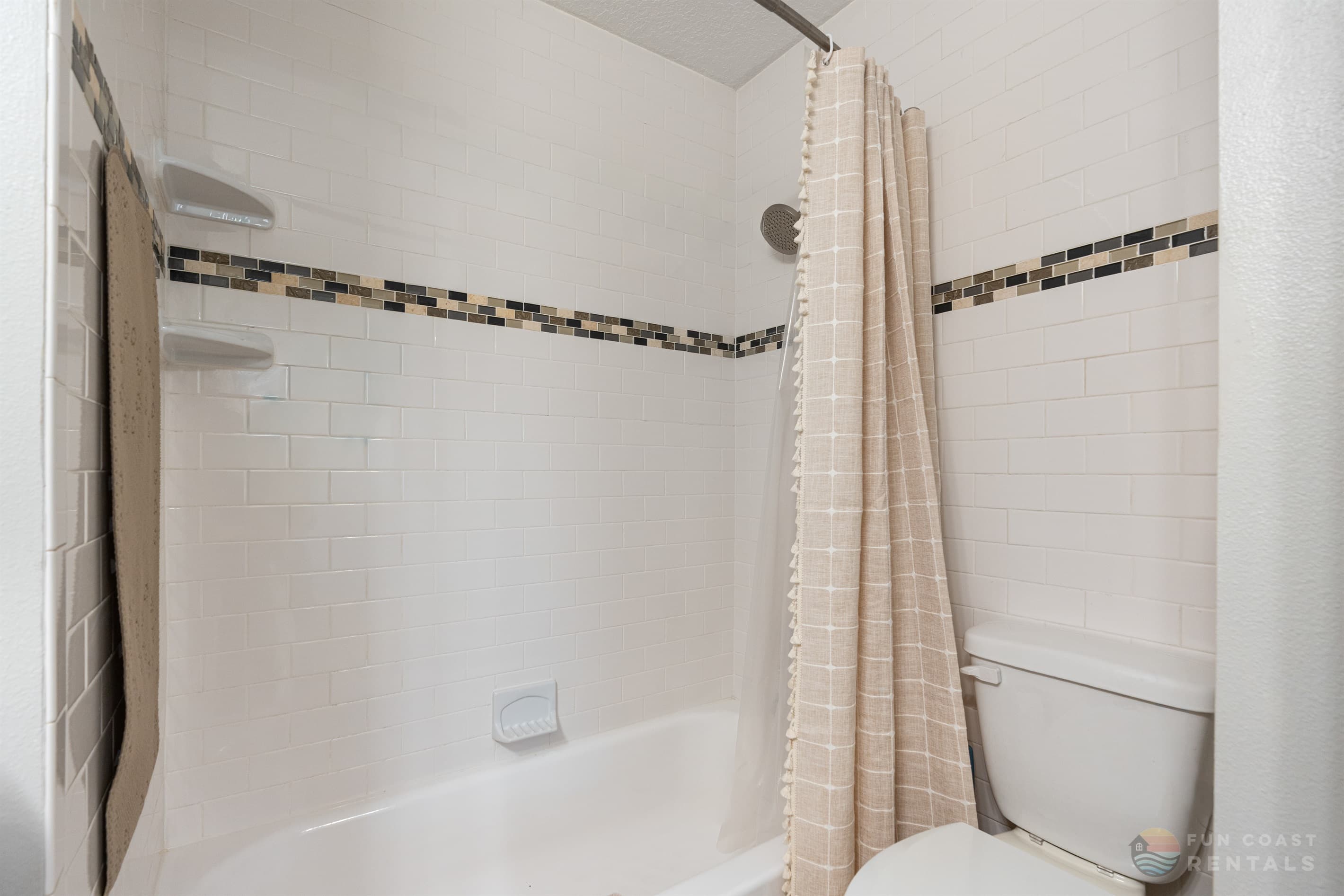 Full Bathroom with tub/shower combo