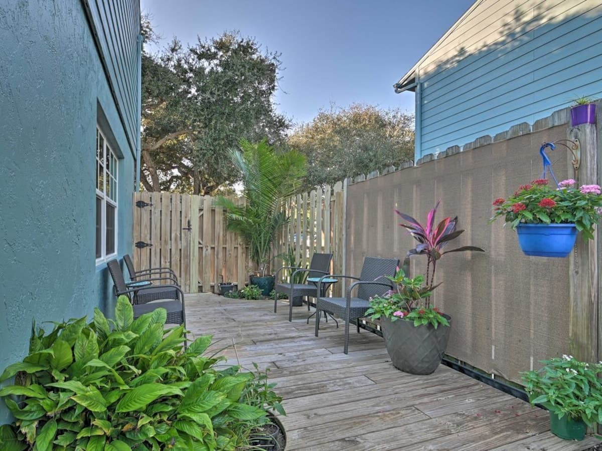 Fenced Side Yard with Seating