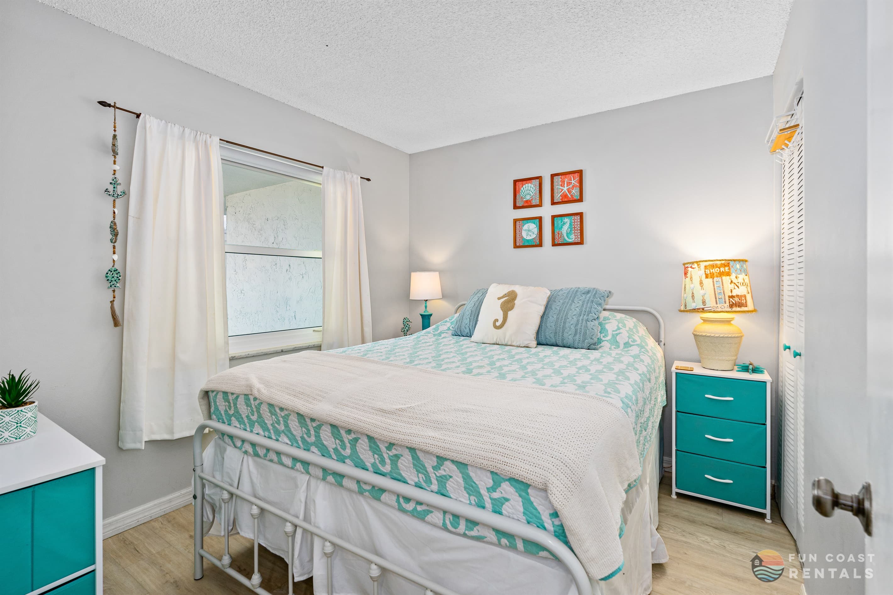 Queen Bedroom
