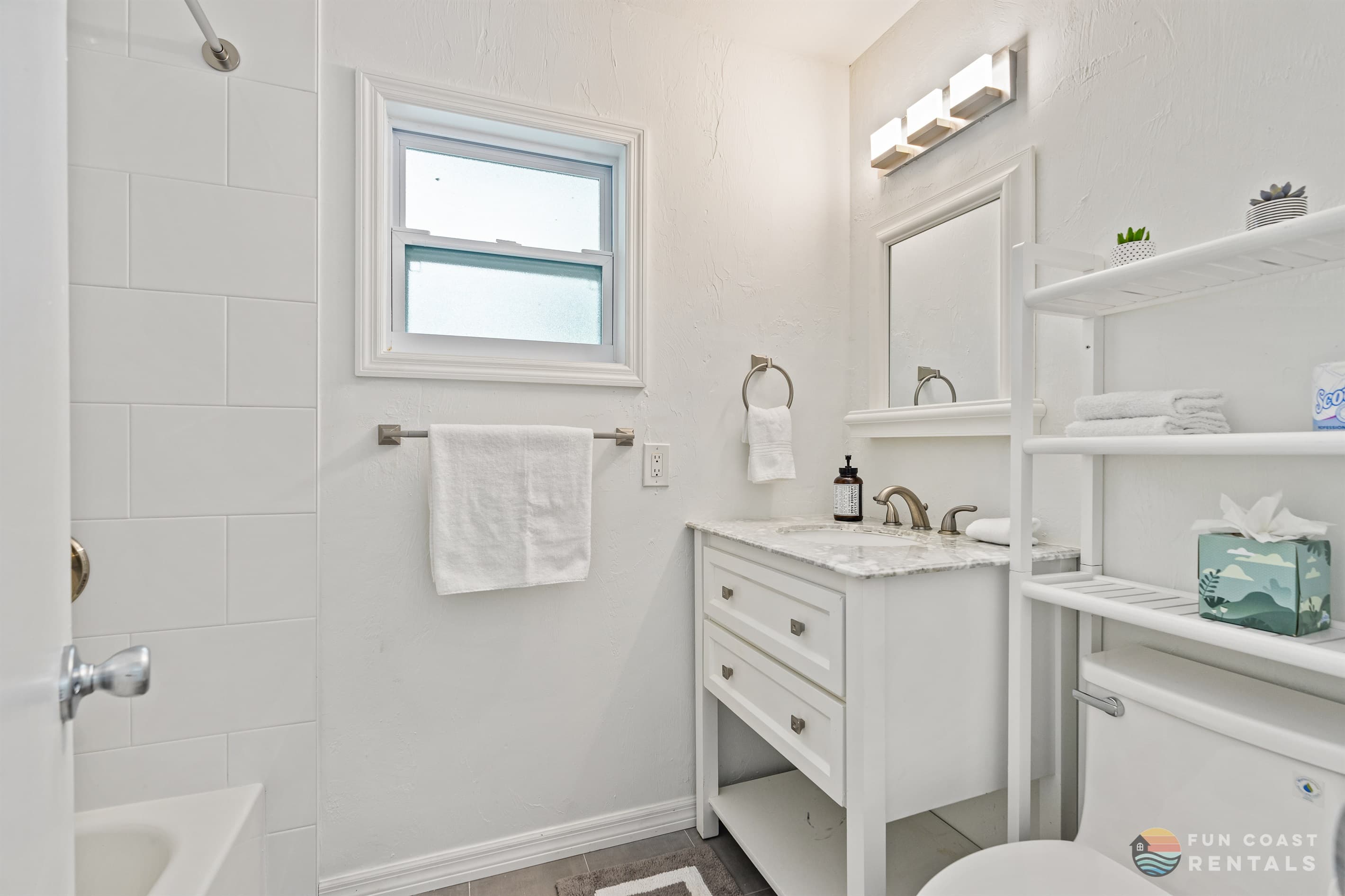 Full Bathroom