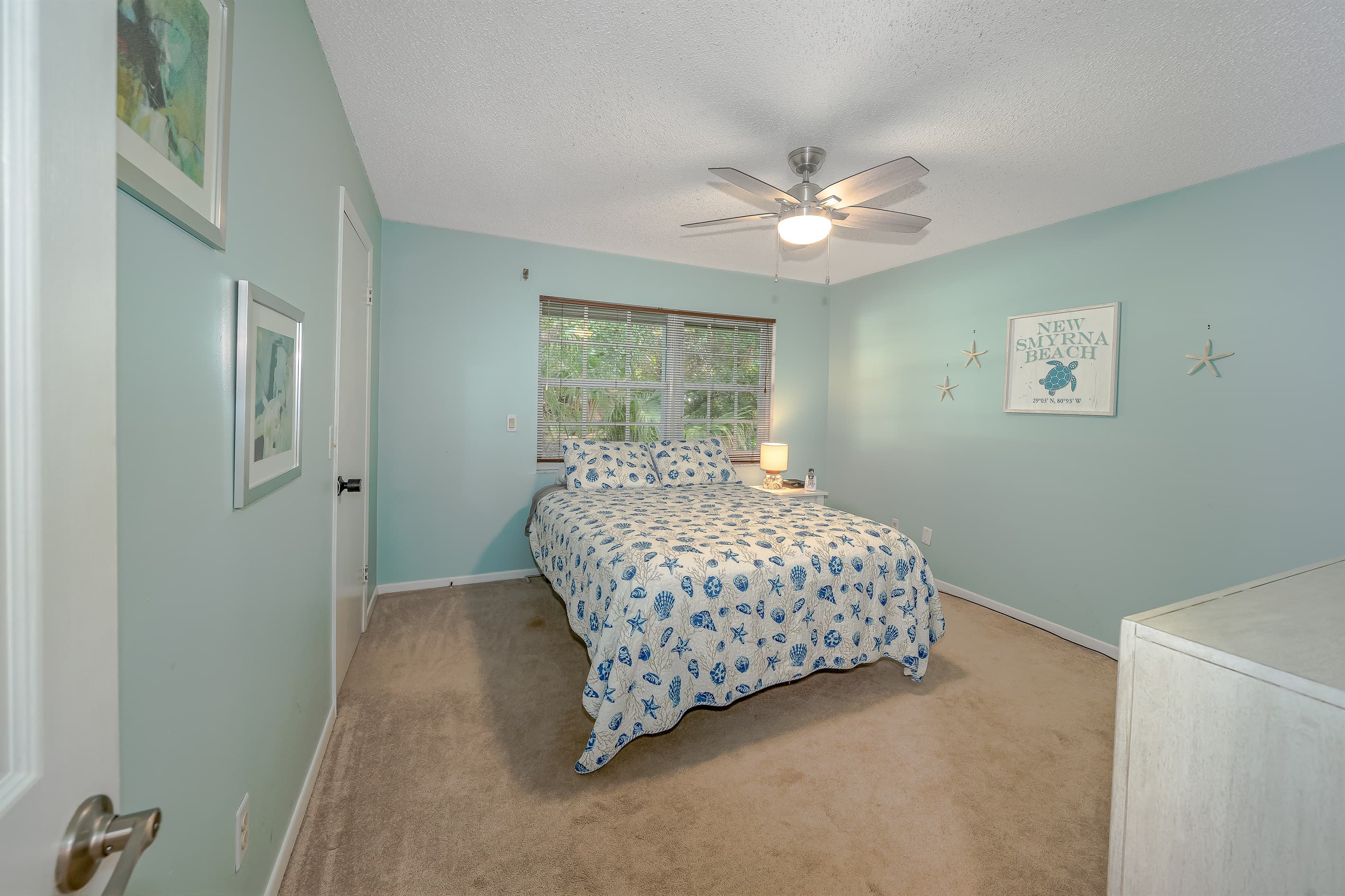 Queen Bedroom