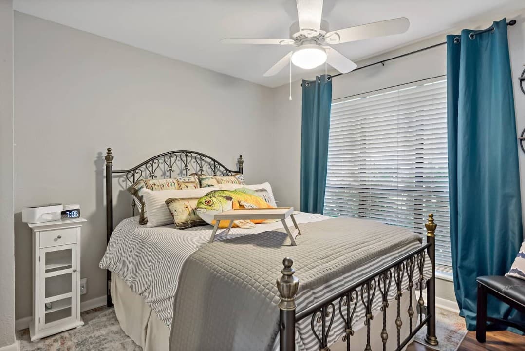 Gallery Image 13