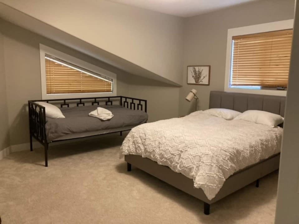 Gallery Image 36