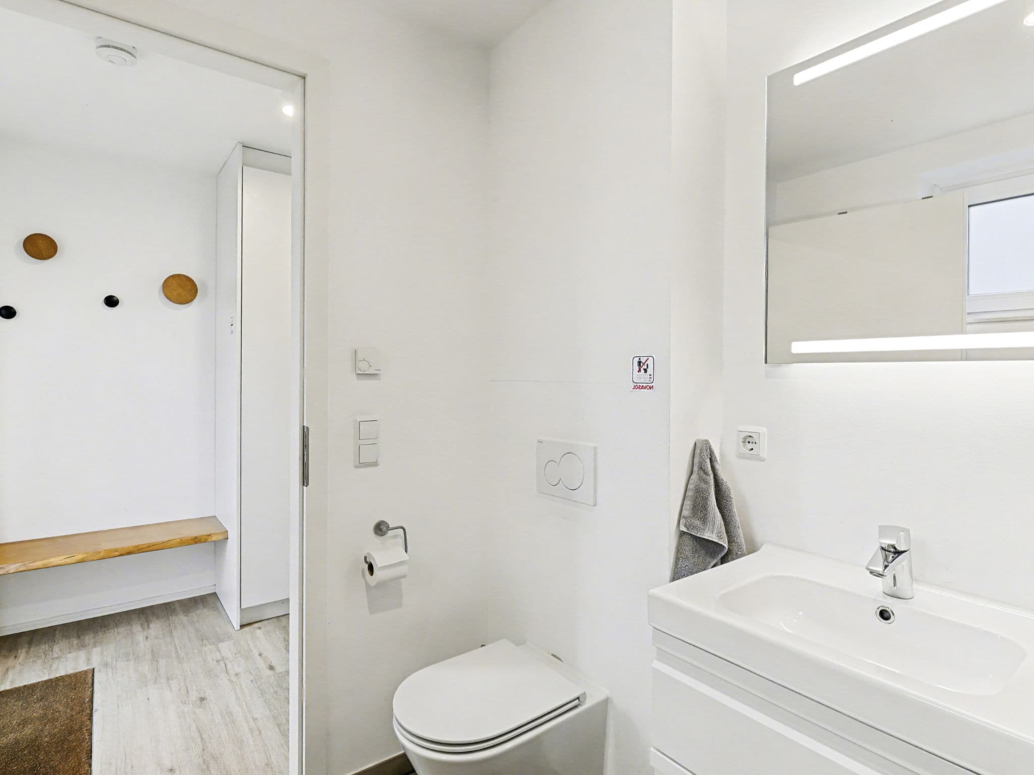 Bathroom / Wellness
