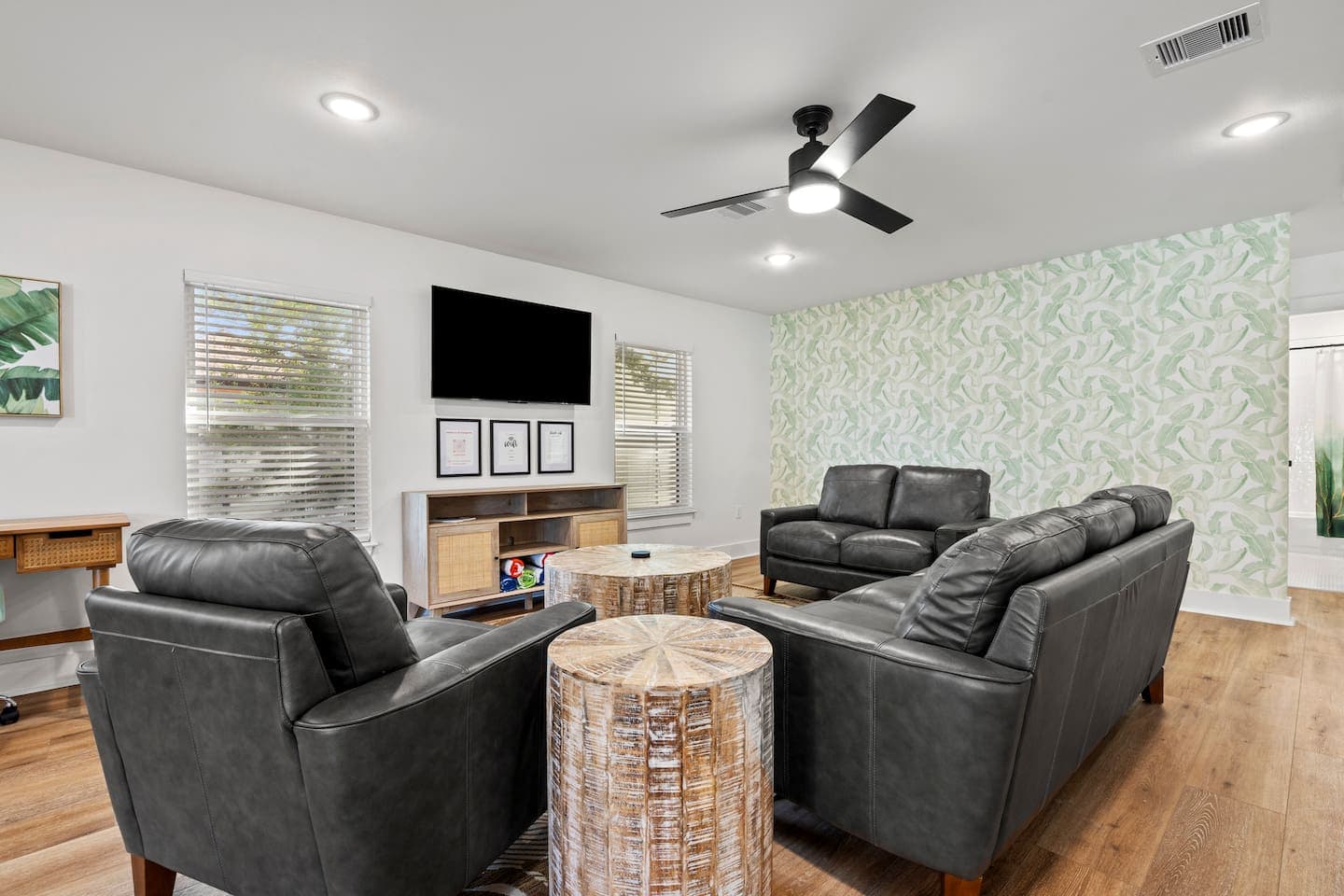 Gallery Image 12